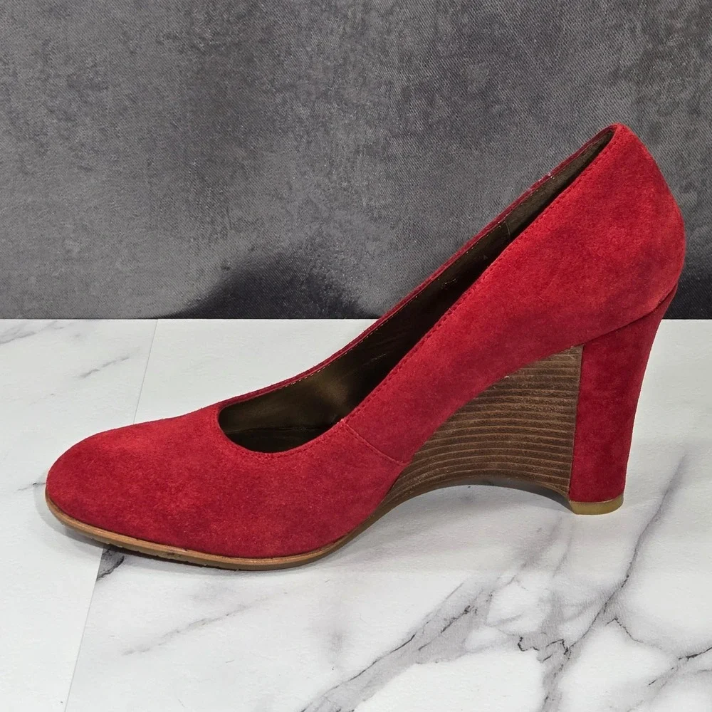 Donald J Pliner Heather Pumps Womens 7.5 Tomato Red Suede Covered Wedge Heels